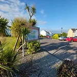 Villa Sea Whispers - My Charming Costal Retreat In
