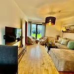 Sea Whispers - My Charming Costal Retreat In Villa Youghal