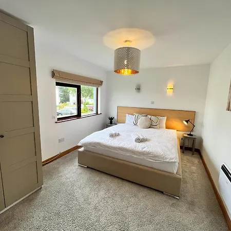 Sea Whispers - My Charming Costal Retreat In *