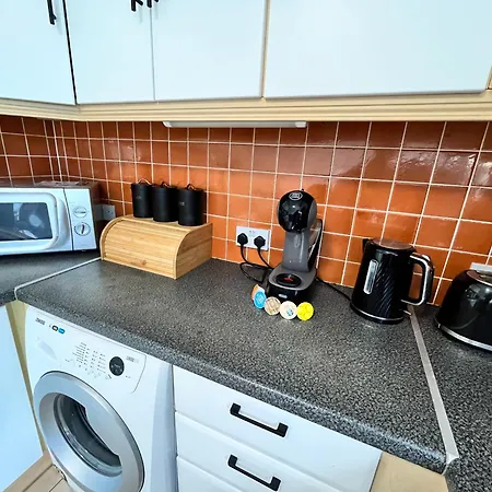 Sea Whispers - My Charming Costal Retreat In * Youghal