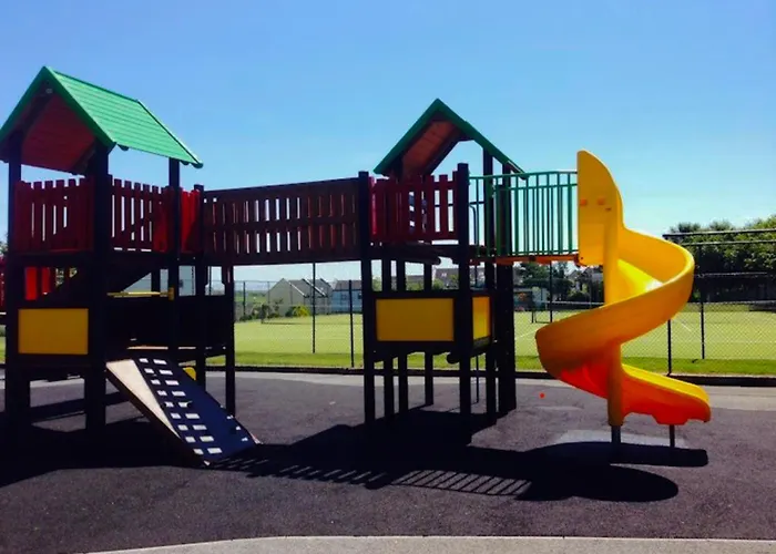 Sea Whispers - My Charming Costal Retreat In Вилла *